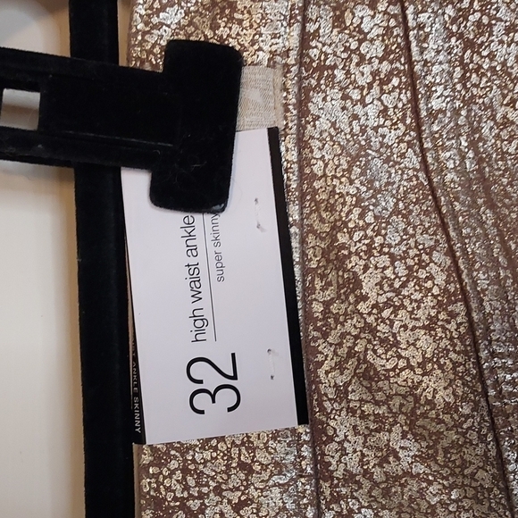 7 For All Mankind Ankle Skinny Velvet Jeans Metallic Gold - Picture 12 of 12